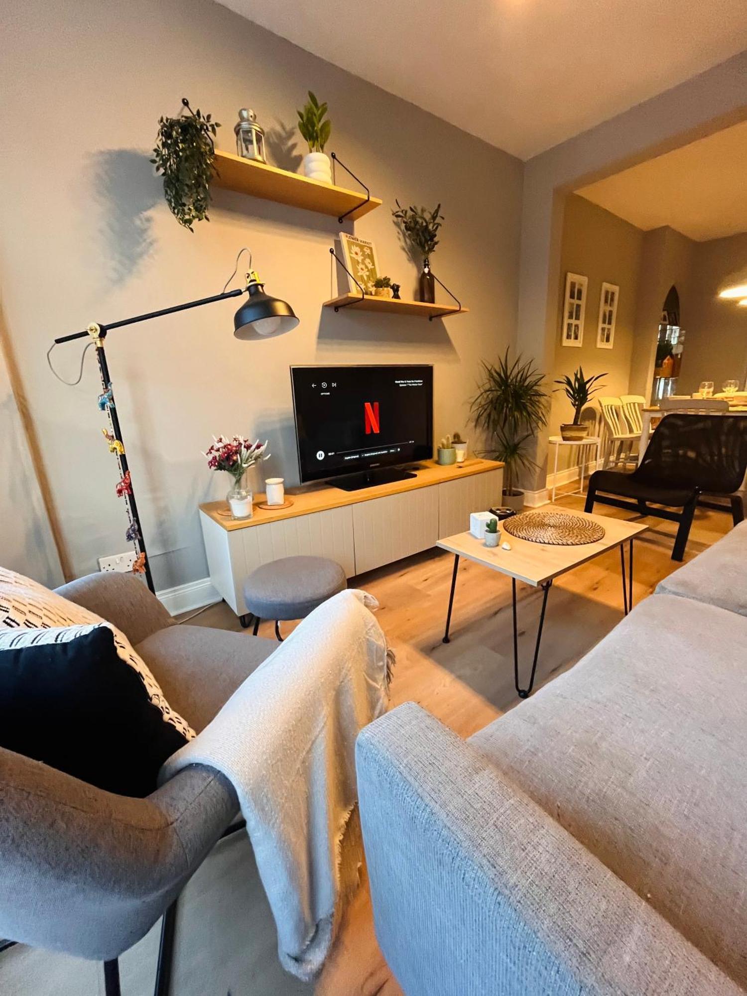 J&S Downtown Sky Attic House Διαμέρισμα Μπέλφαστ Εξωτερικό φωτογραφία