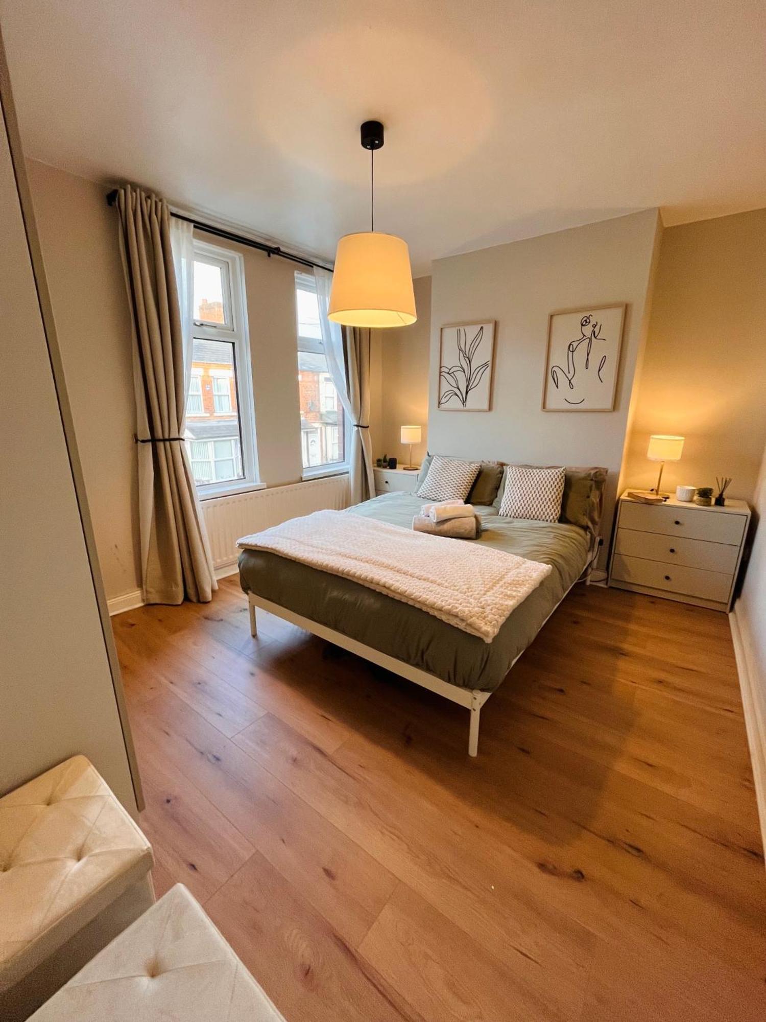 J&S Downtown Sky Attic House Διαμέρισμα Μπέλφαστ Εξωτερικό φωτογραφία